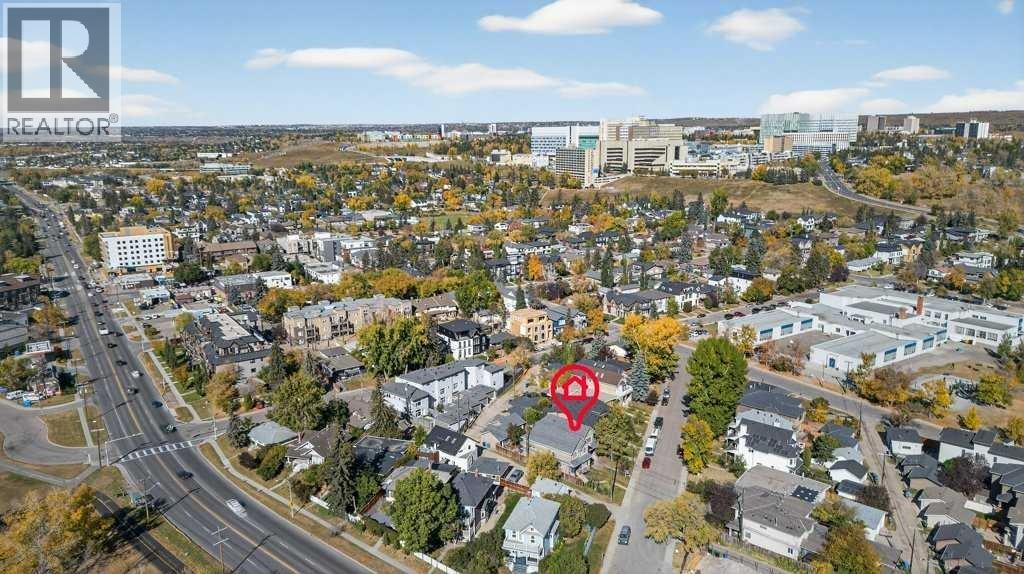 Single Family House for Sale in   Street NW Parkdale Calgary 