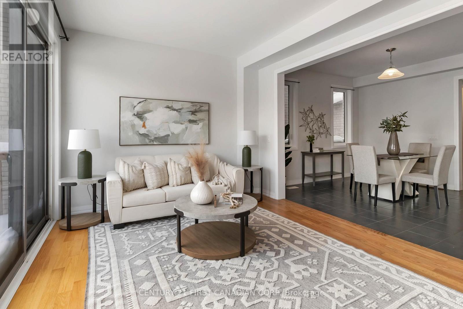 844 SOBESKI AVENUE - Photo 5 of 28, Woodstock (Woodstock - North), Ontario