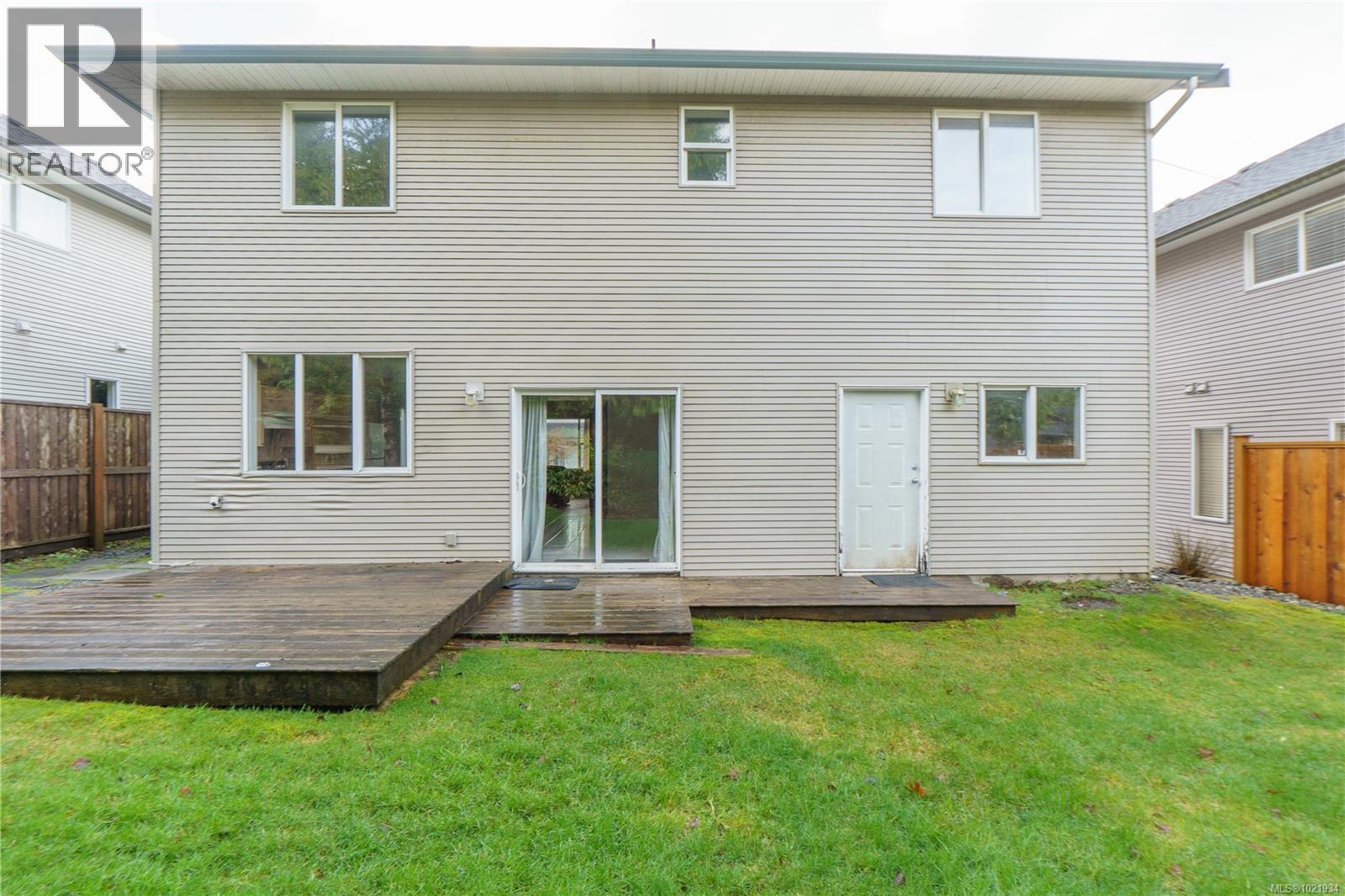 809 Ocean Park Dr - 32