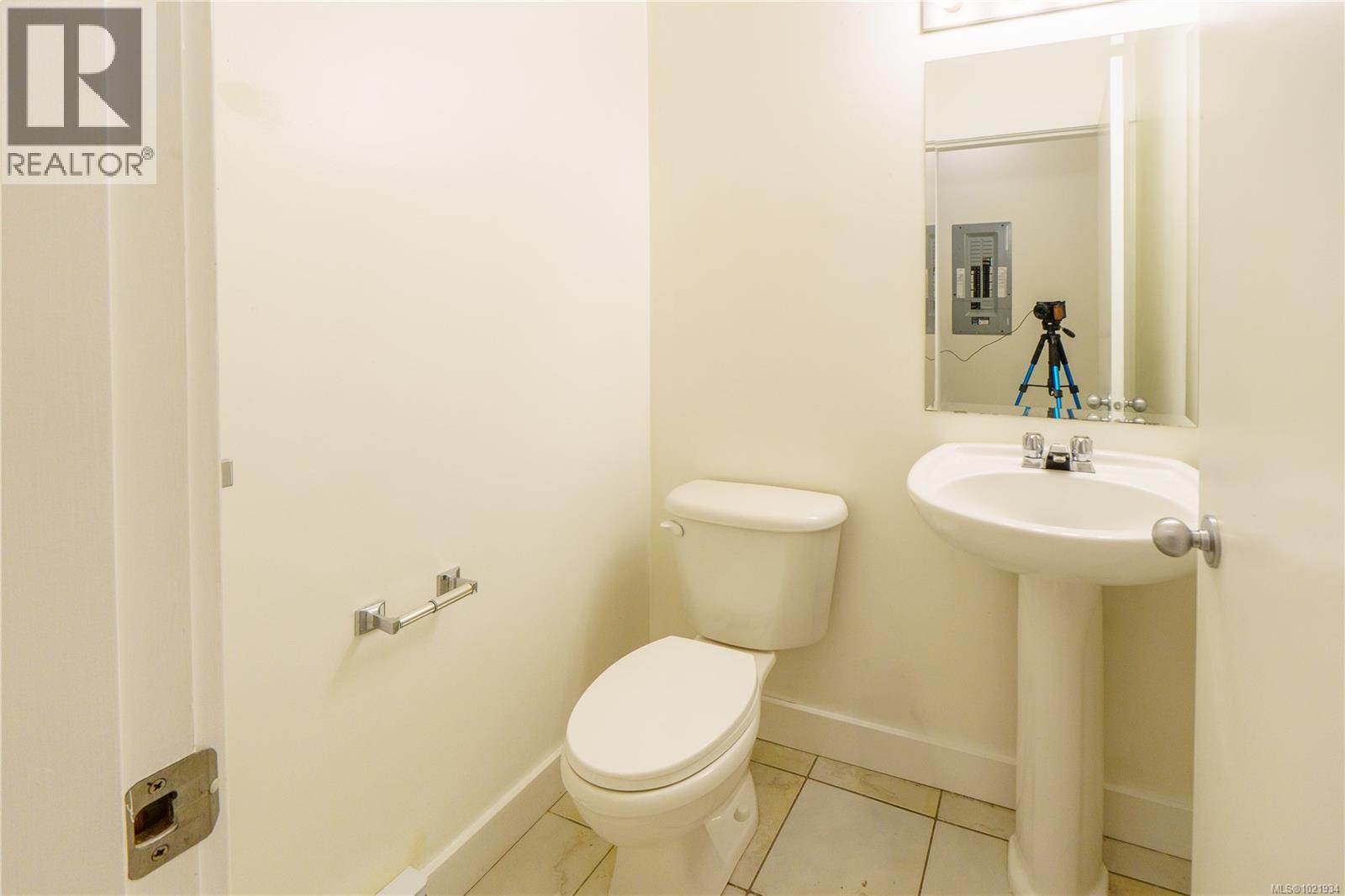 809 Ocean Park Dr - 31