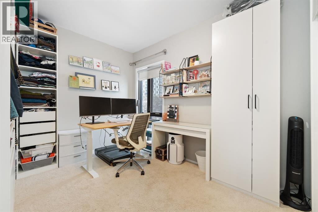 Single Family House for Sale in   Meredith Road NE Crescent Heights Calgary 