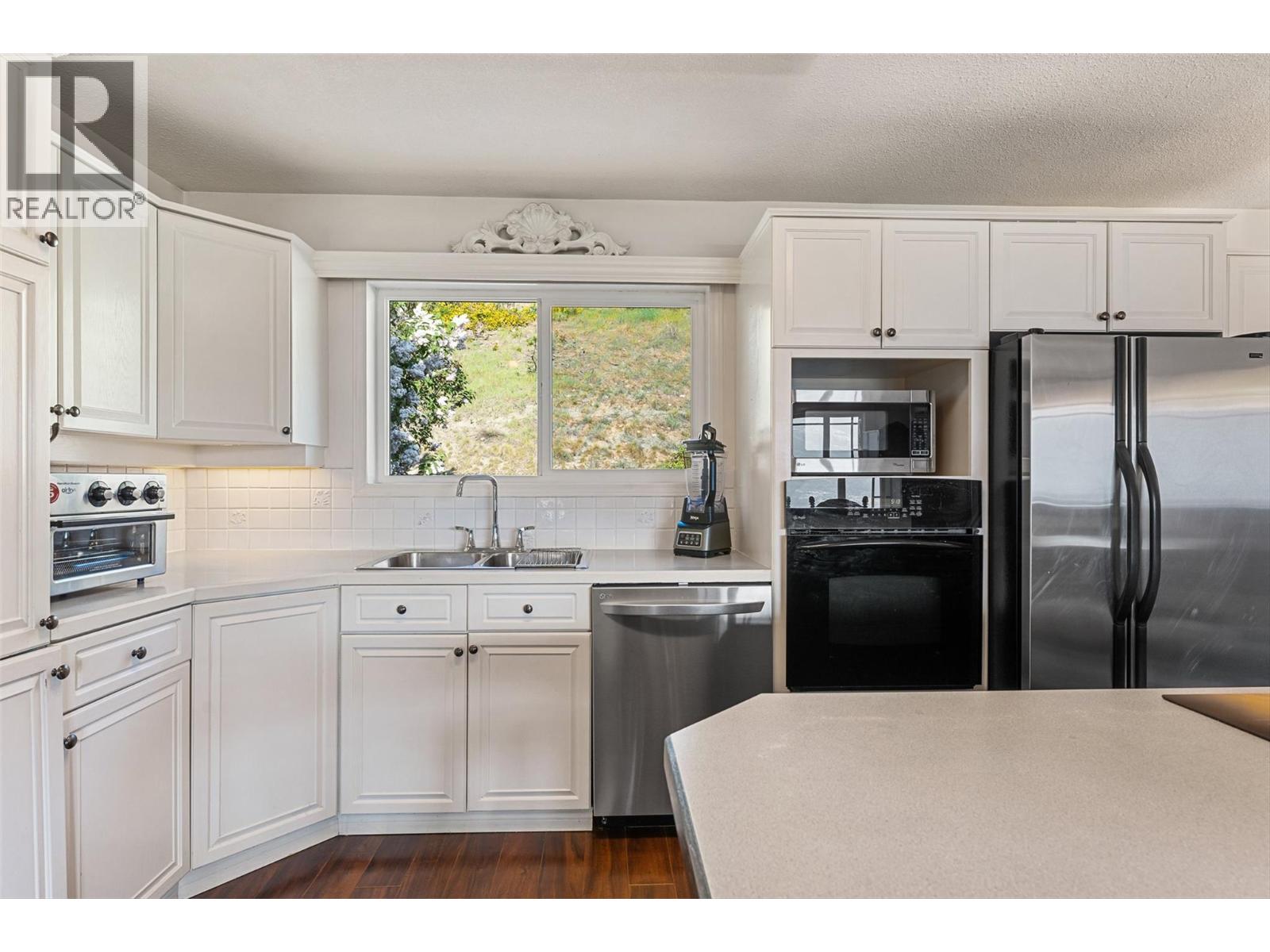 2165 Paly Road, Kelowna