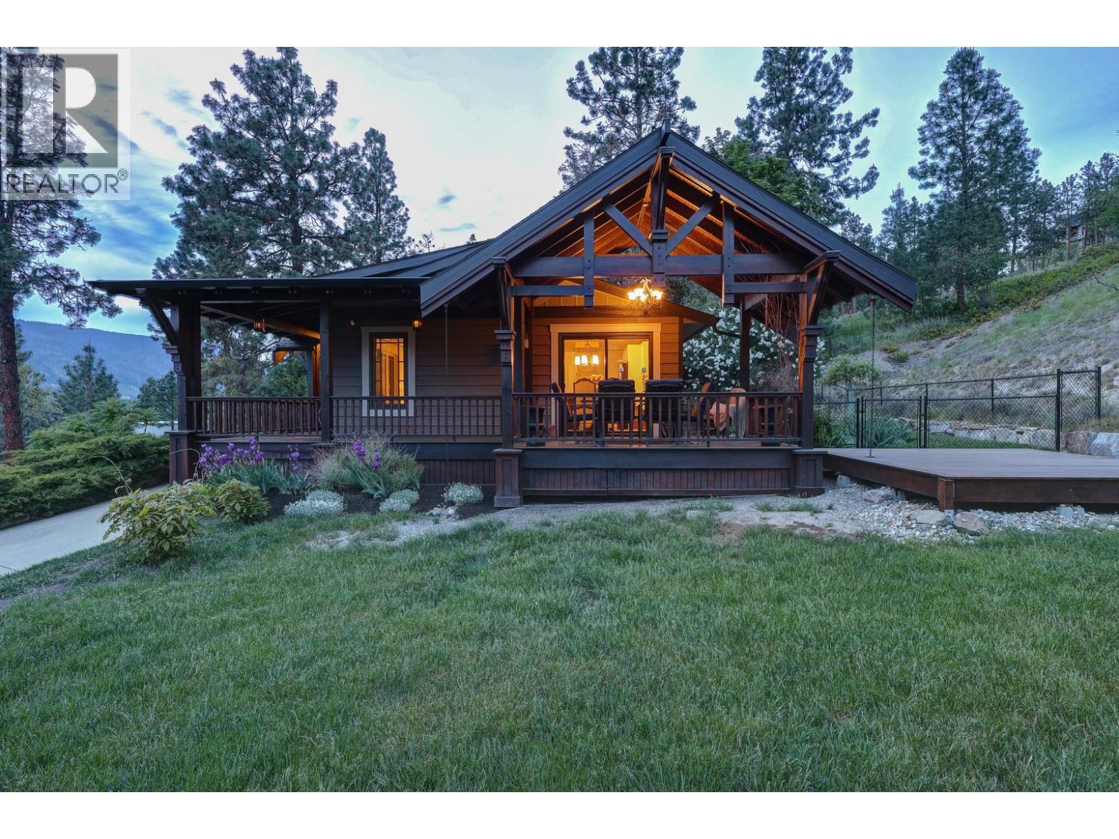 2165 Paly Road, Kelowna