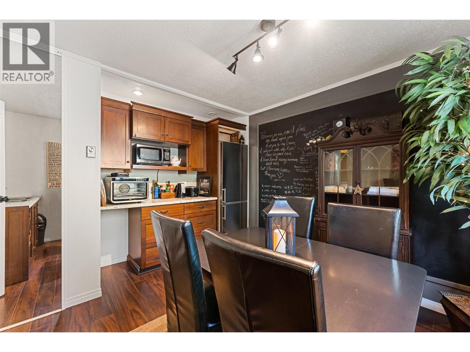 2165 Paly Road, Kelowna