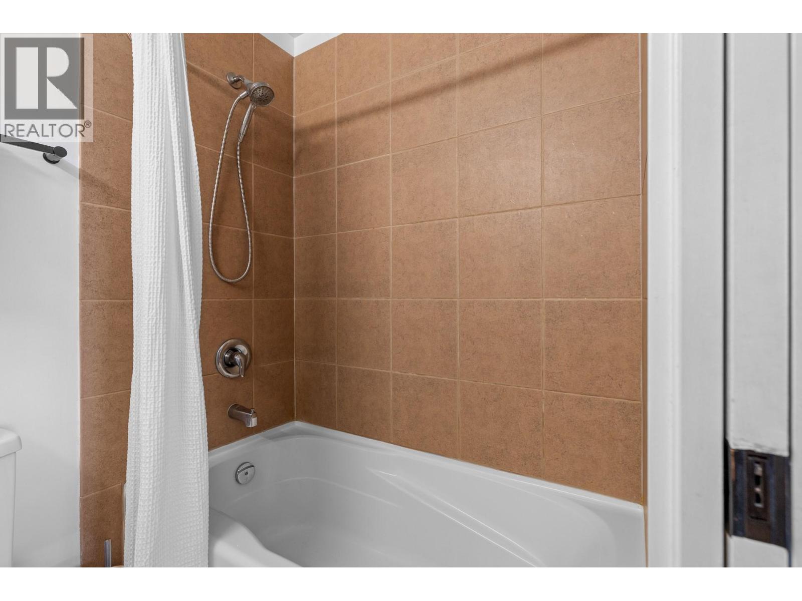 417 2070 Boucherie Road, West Kelowna