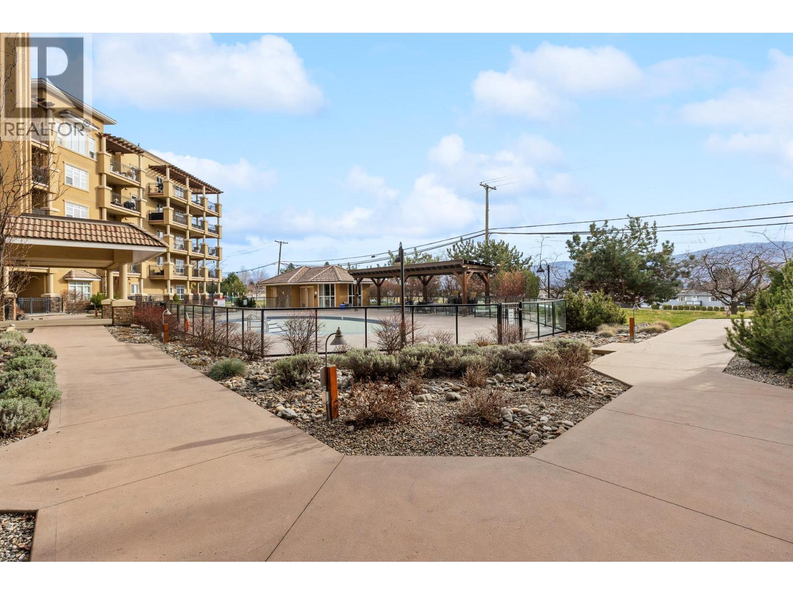 417 2070 Boucherie Road, West Kelowna