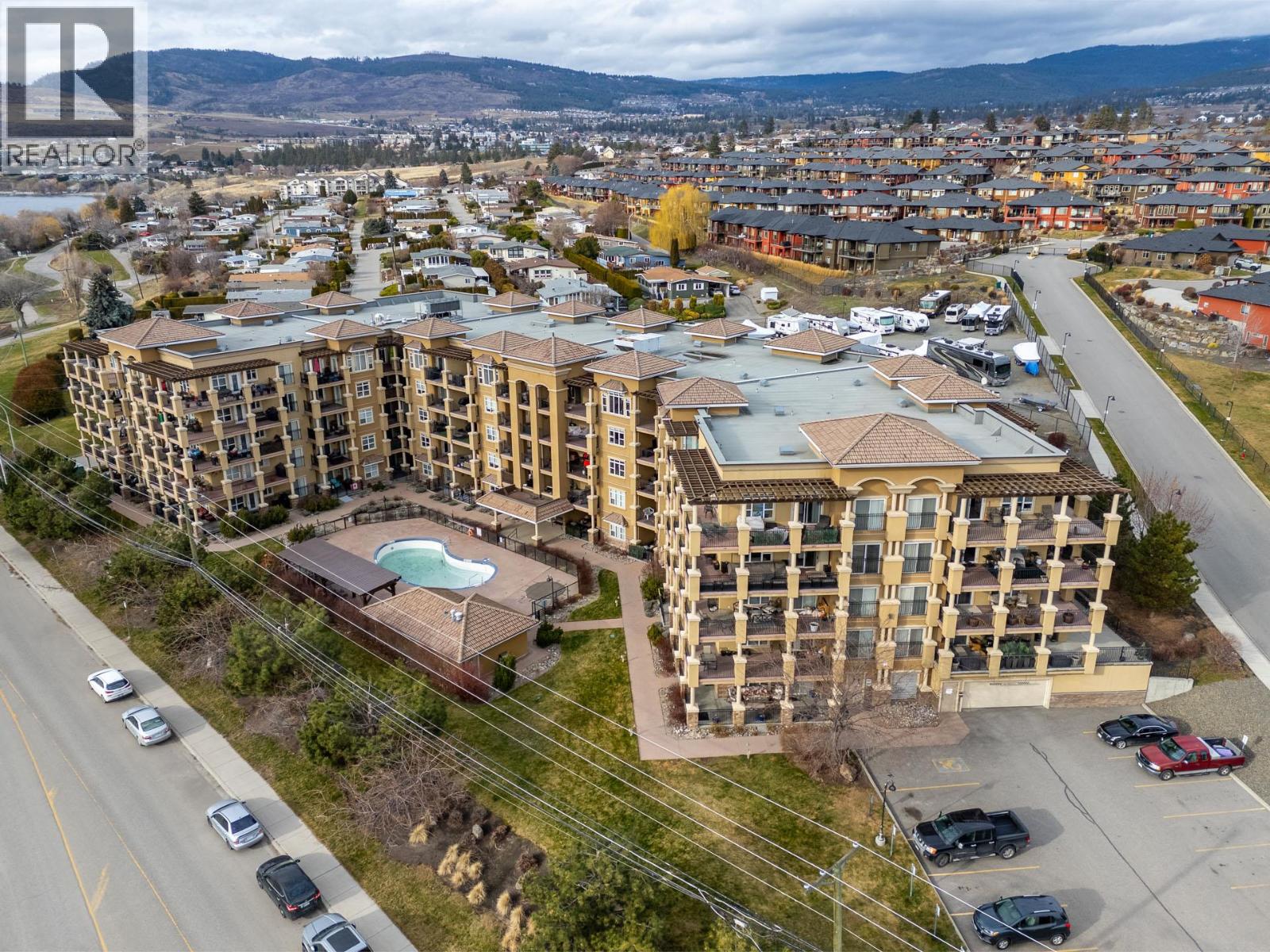 417 2070 Boucherie Road, West Kelowna