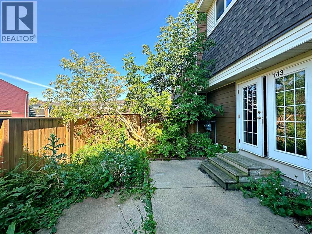 400 Silin Forest Road, Fort McMurray