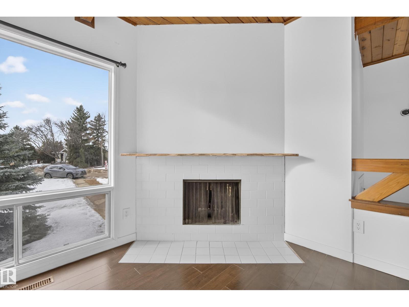 490 LEE RIDGE RD NW, Edmonton