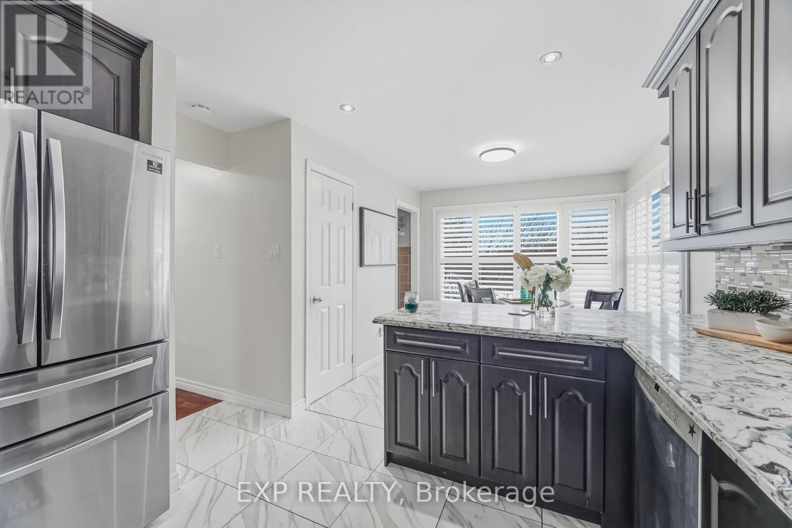 Single Family House for Sale in  NORTHAMPTON STREET Brampton (Westgate) 