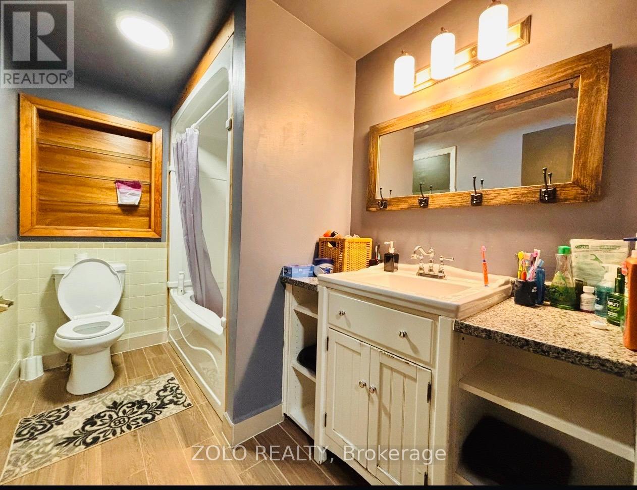 1193 CARTIER BOULEVARD - 27