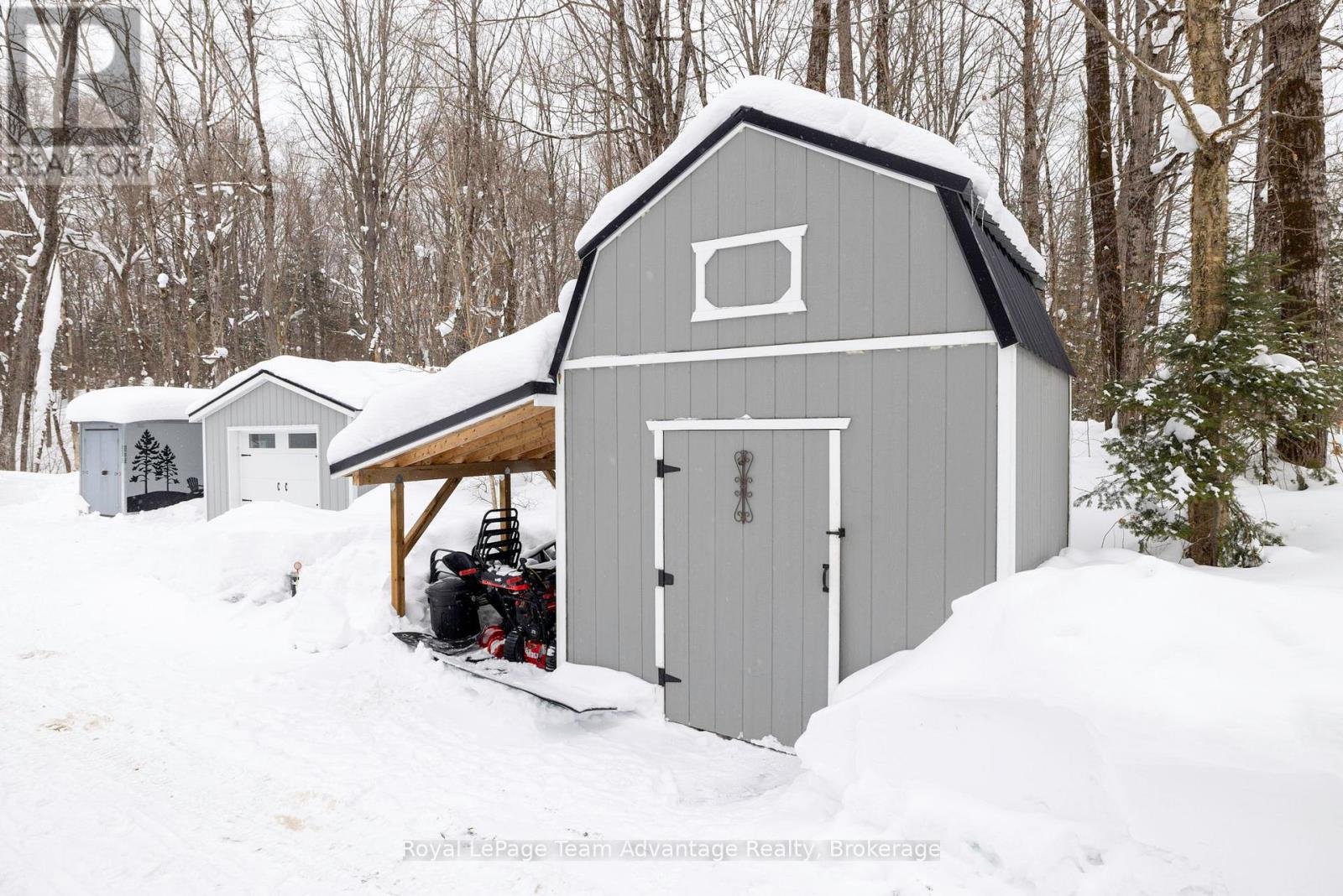 Shed with loft space