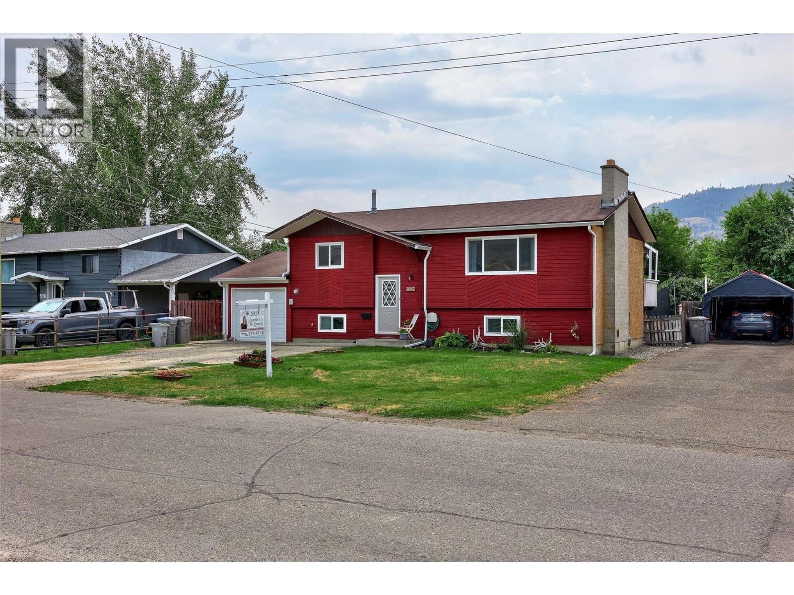 2087 SUNNYCREST Avenue, Kamloops