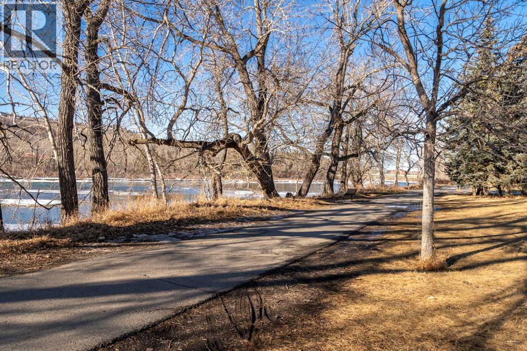 Single Family House for Sale in   Point Mckay Crescent NW Point McKay Calgary 