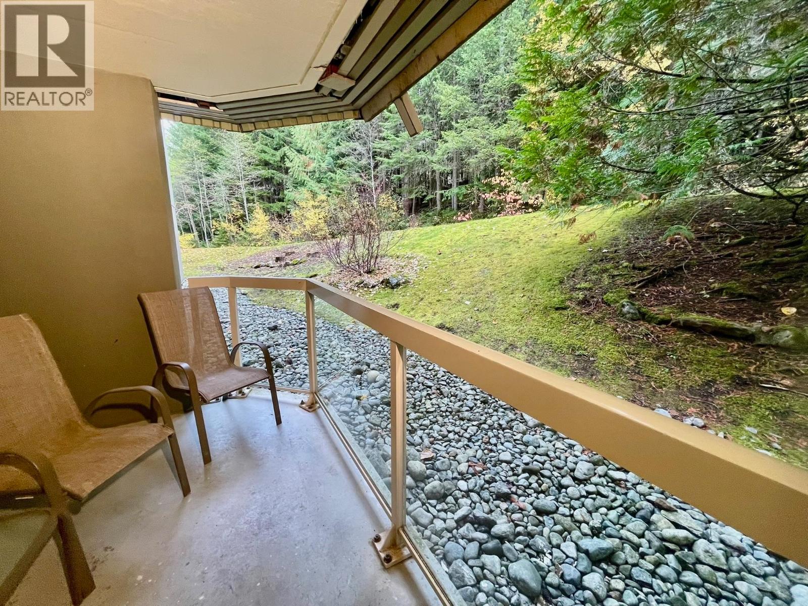 Week 2 220-4910 SPEARHEAD PLACE, Whistler