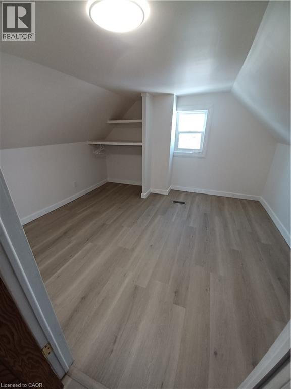 94 EAST 35TH Street Unit# 2, Hamilton, Ontario, L8V3Y1 — Photo 25