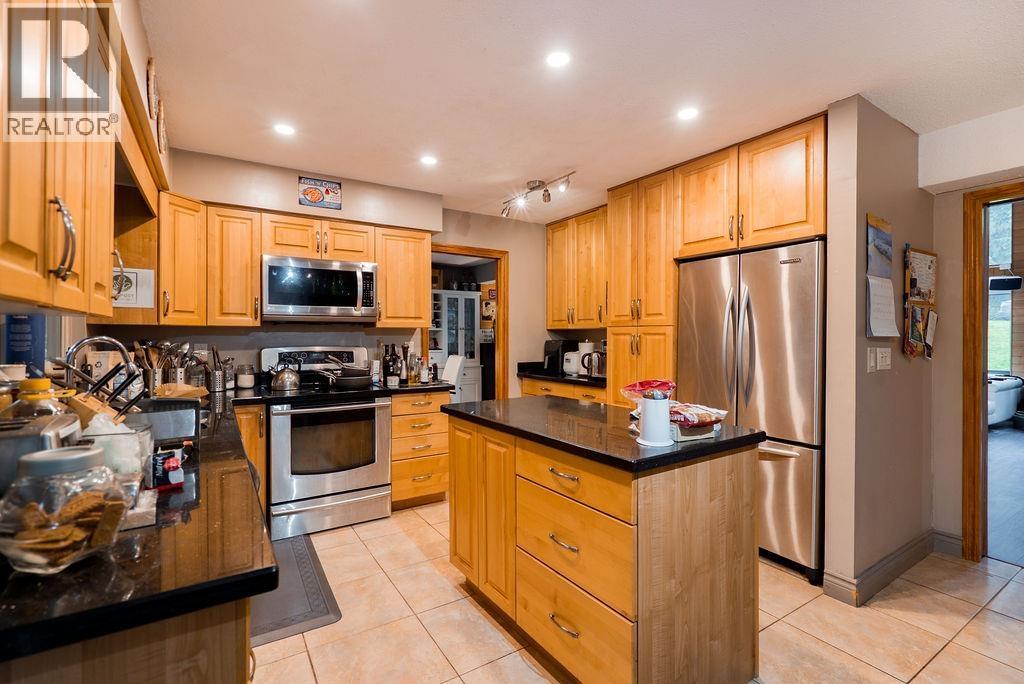 2525 NORCREST COURT, Burnaby