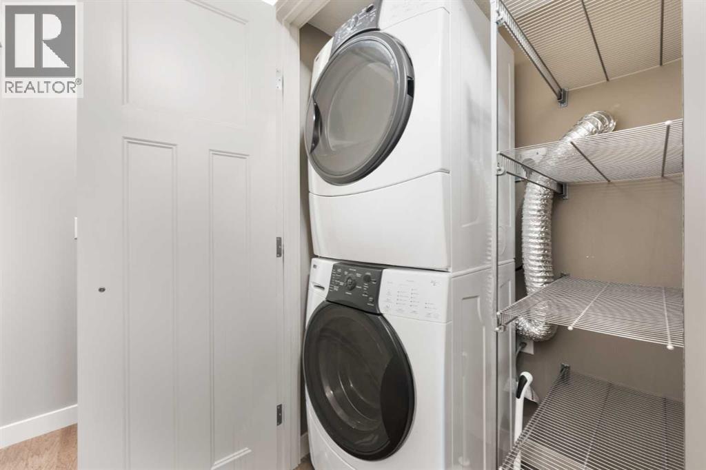 Single Family House for Sale in    Avenue NW Montgomery Calgary 