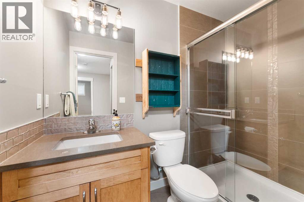 Single Family House for Sale in    Avenue NW Montgomery Calgary 