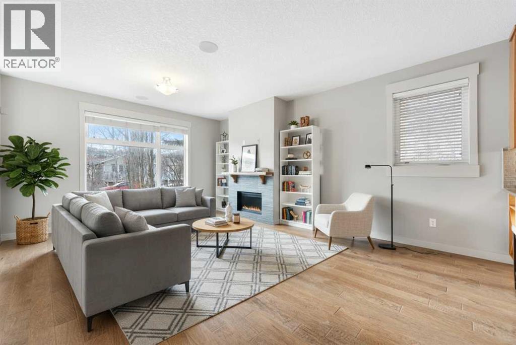 Single Family House for Sale in    Avenue NW Montgomery Calgary 