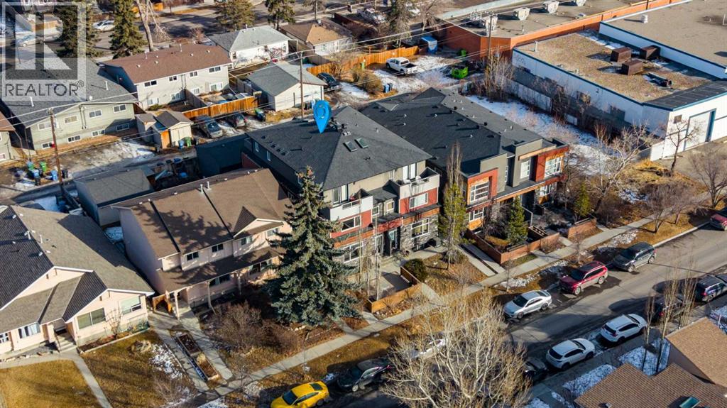 Single Family House for Sale in    Avenue NW Montgomery Calgary 