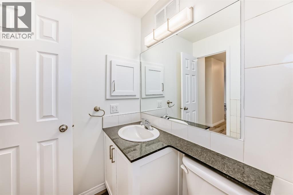 Single Family House for Sale in    Avenue SW Lower Mount Royal Calgary 