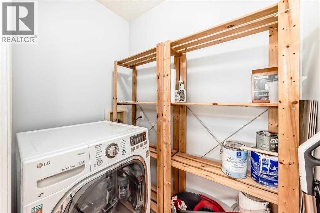 Single Family House for Sale in    Avenue SW Lower Mount Royal Calgary 