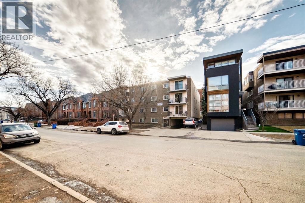 Single Family House for Sale in    Avenue SW Lower Mount Royal Calgary 