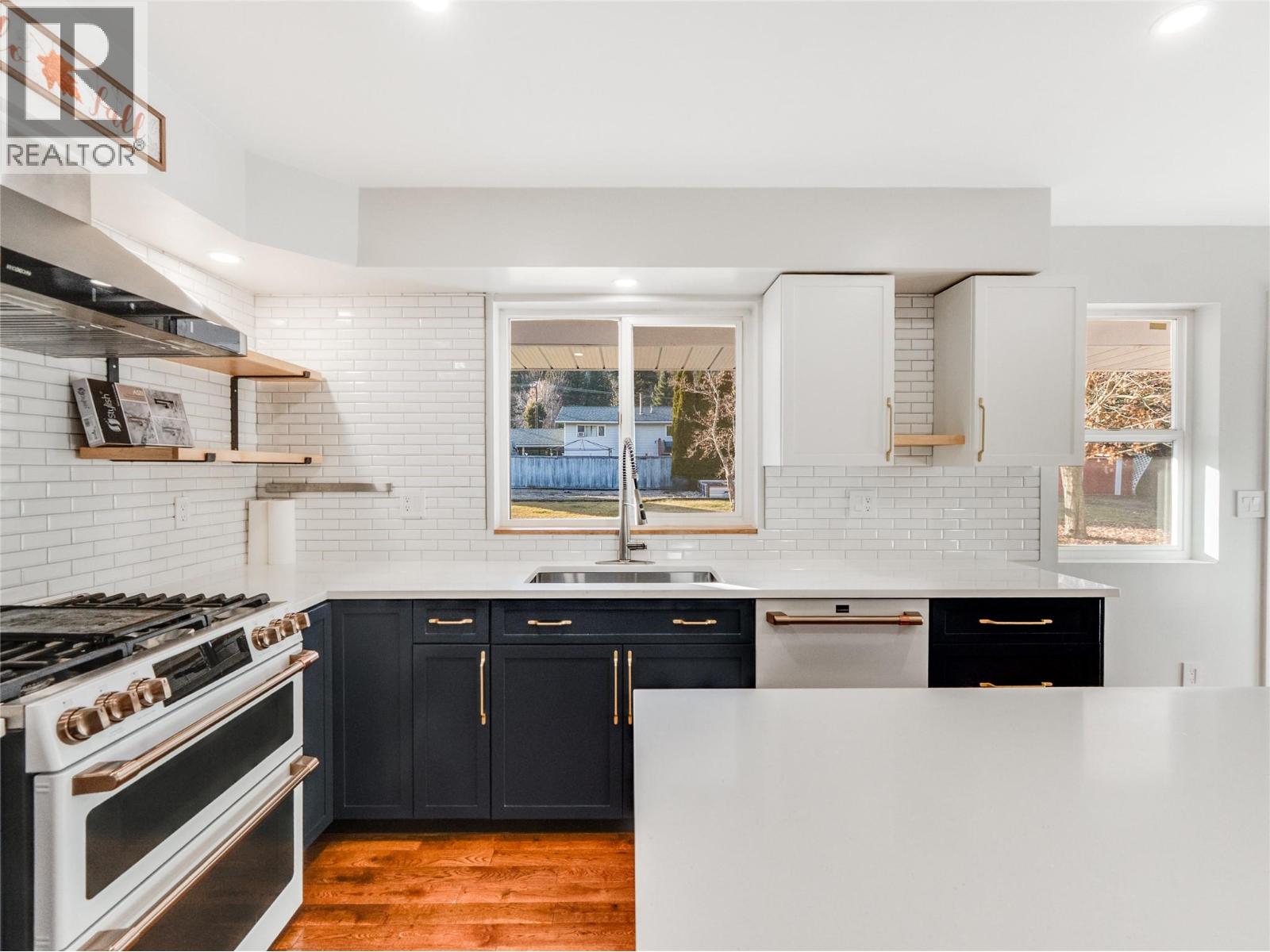 2628 6th Avenue, Castlegar