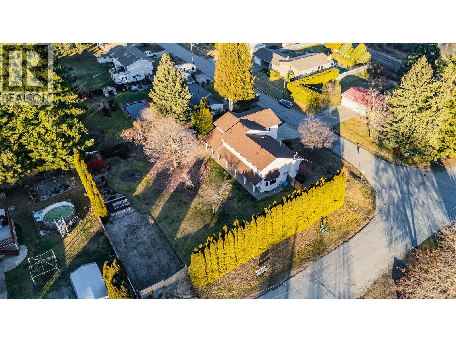 2628 6th Avenue, Castlegar