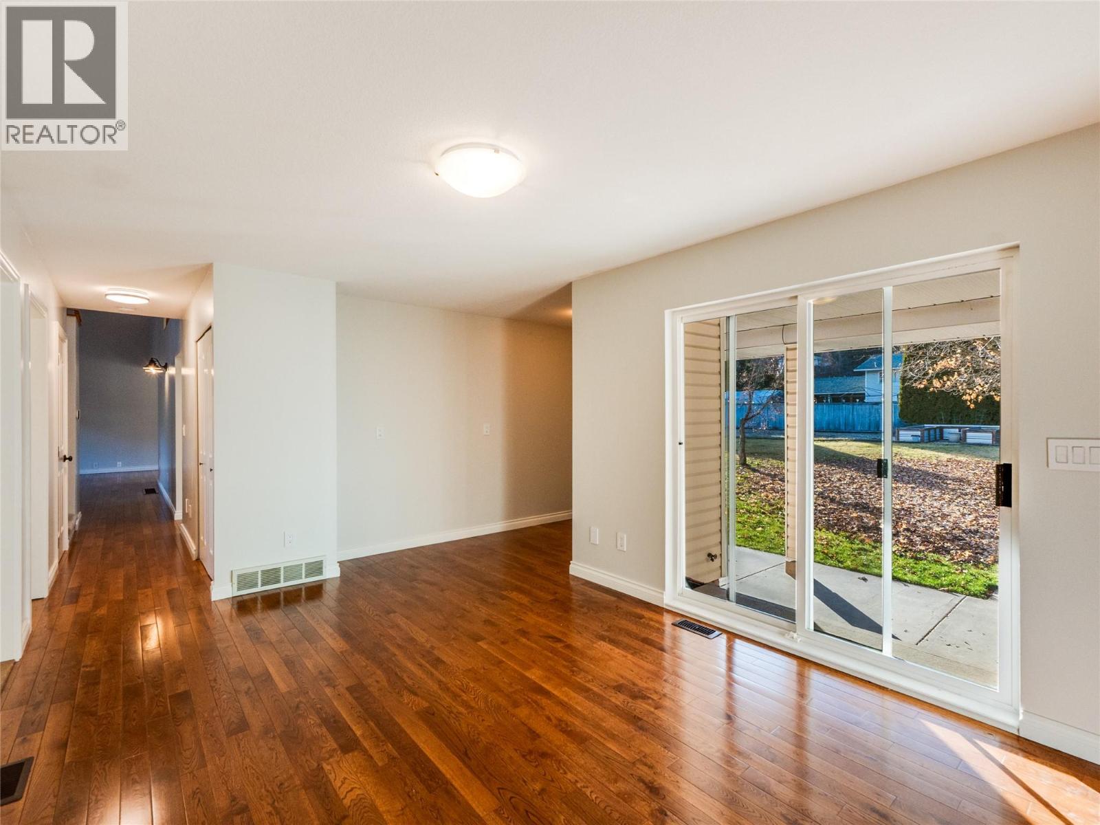 2628 6th Avenue, Castlegar