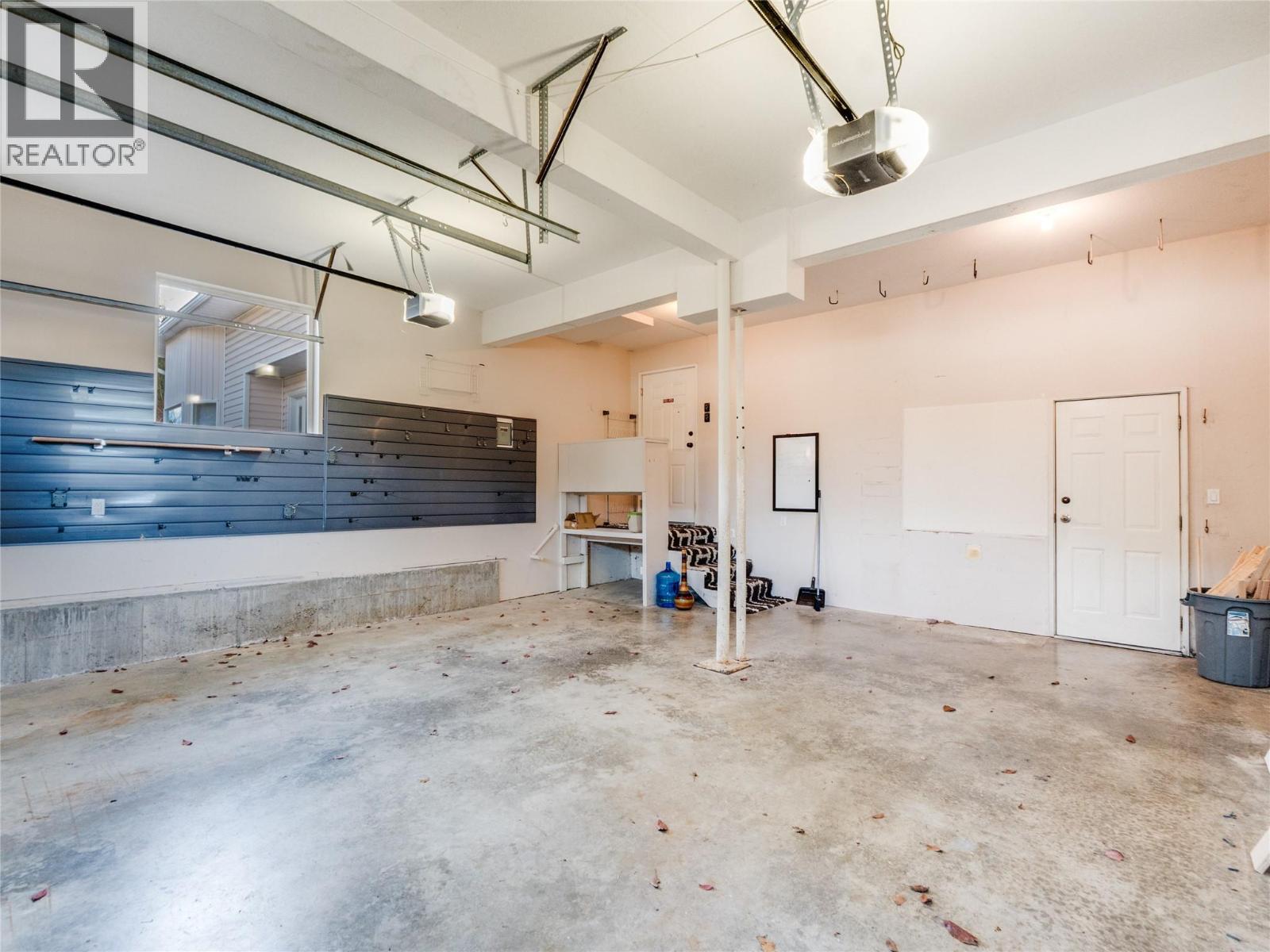 2628 6th Avenue, Castlegar