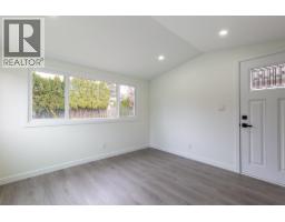 18 21163 Lougheed Highway, Maple Ridge, BC V2X2R4 Photo 15