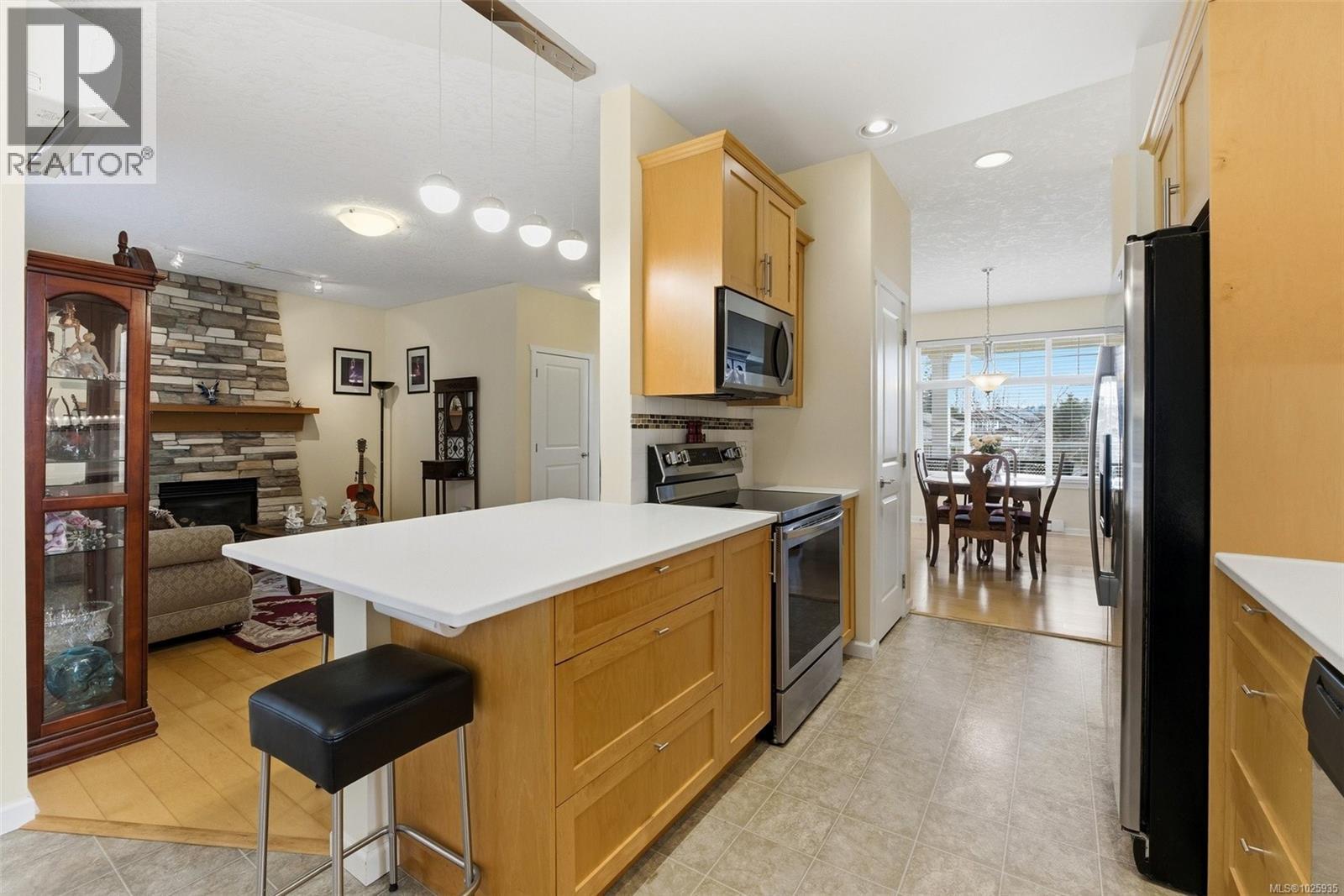  6466 Willowpark Way, Sooke