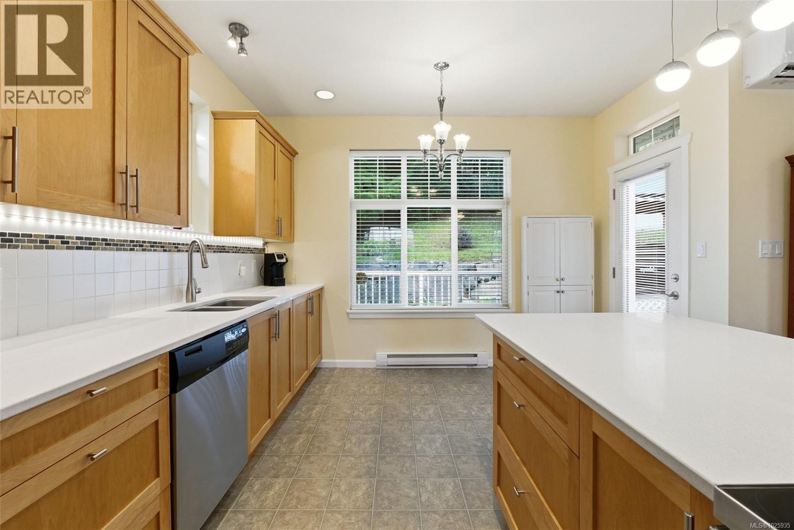  6466 Willowpark Way, Sooke