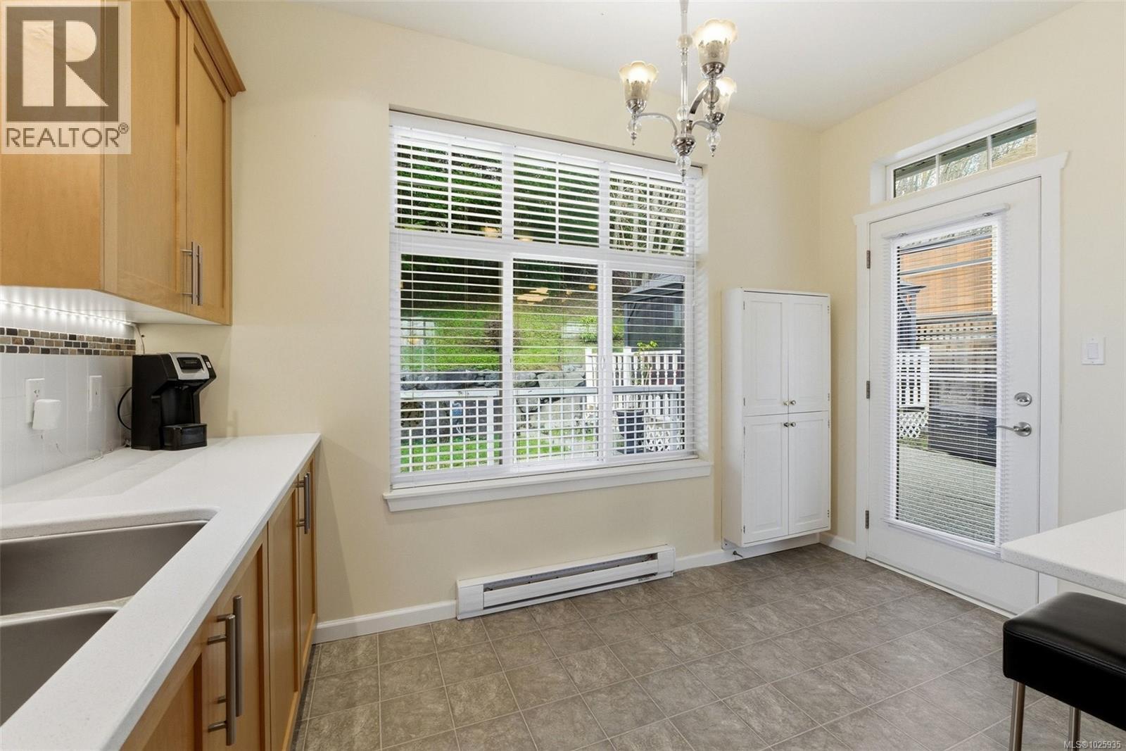  6466 Willowpark Way, Sooke