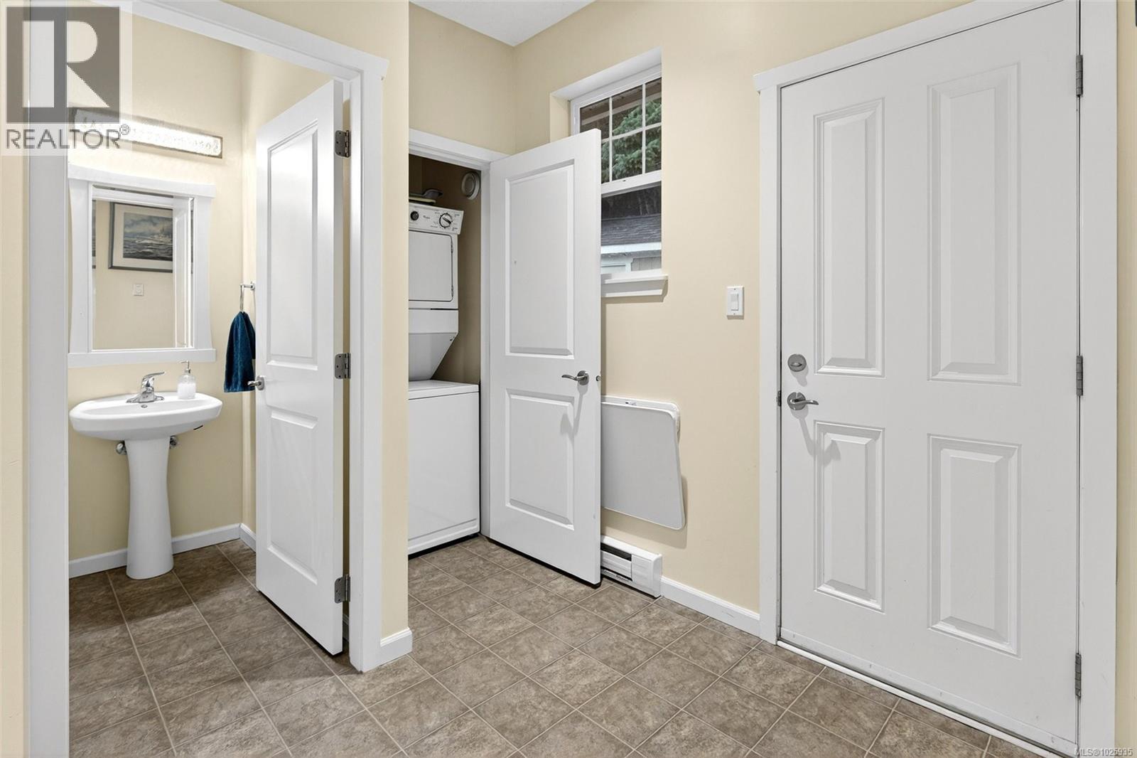  6466 Willowpark Way, Sooke