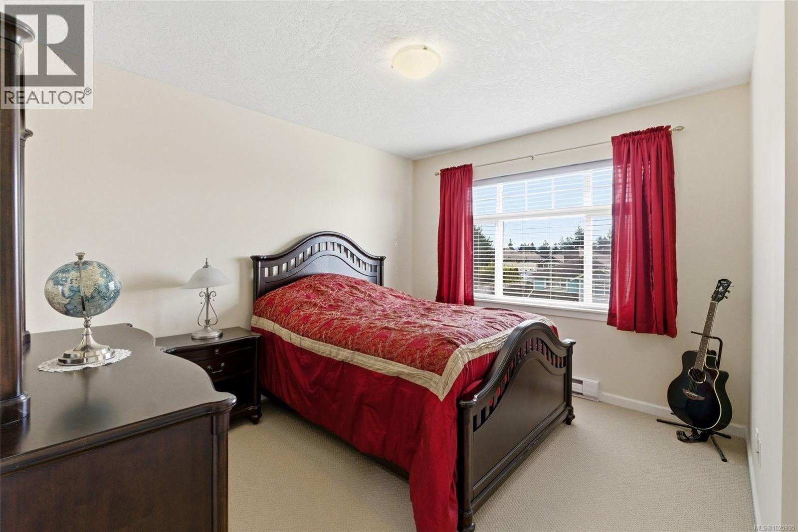  6466 Willowpark Way, Sooke