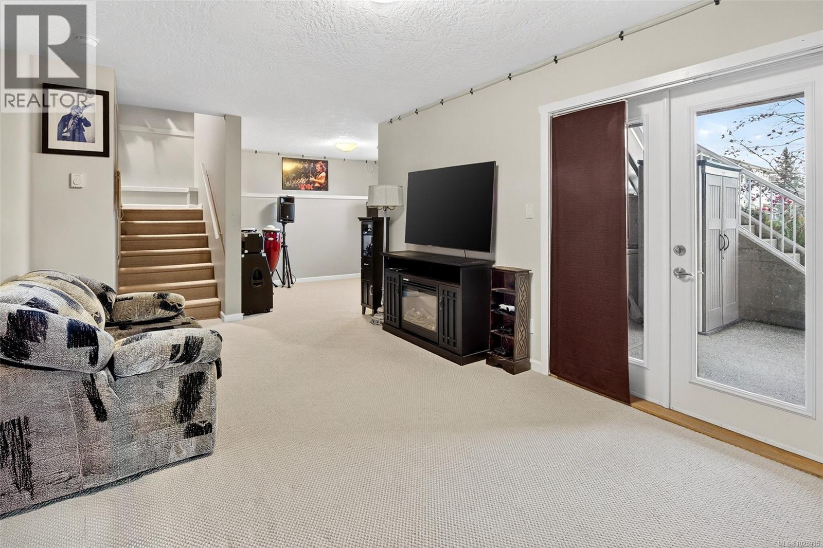  6466 Willowpark Way, Sooke