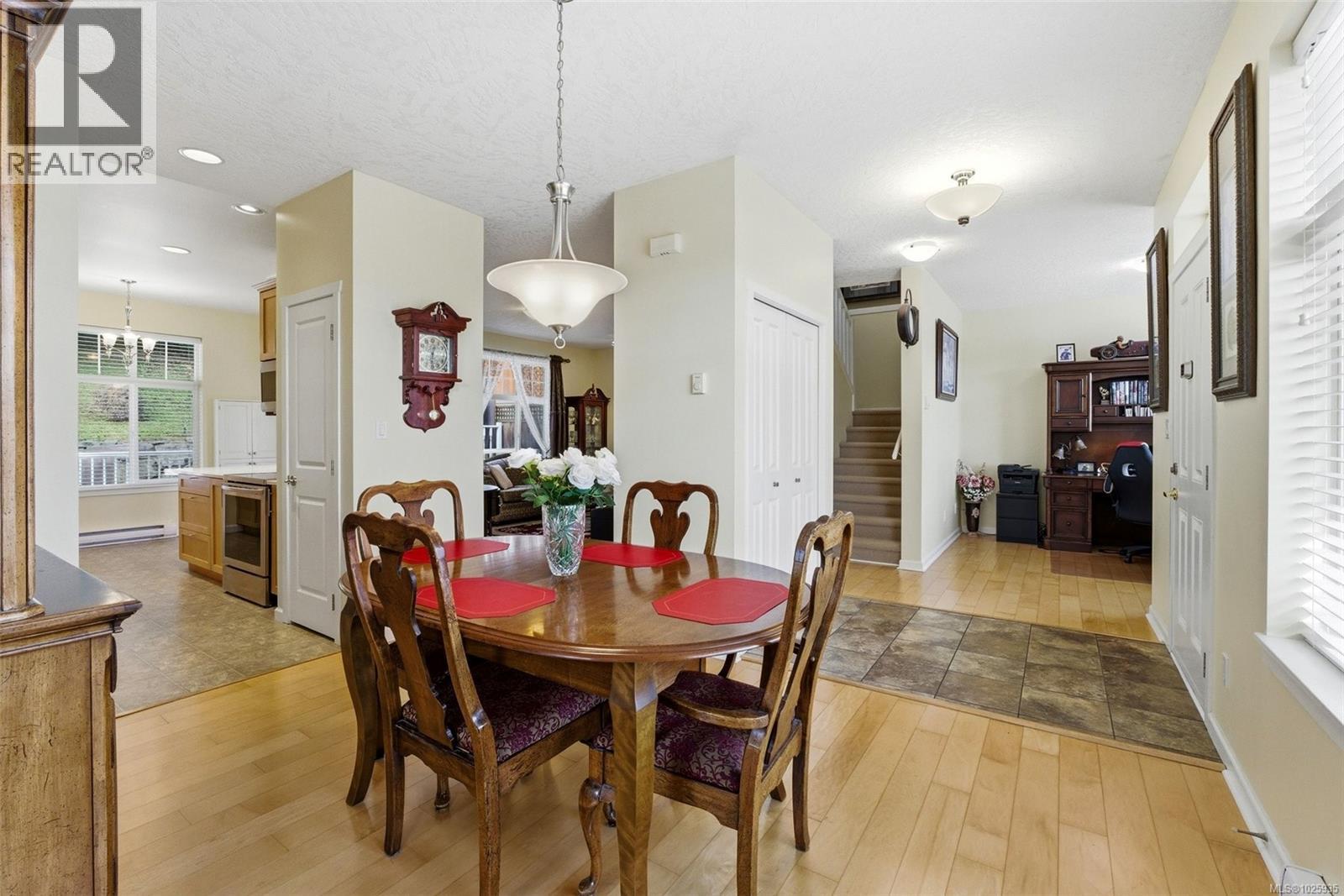  6466 Willowpark Way, Sooke