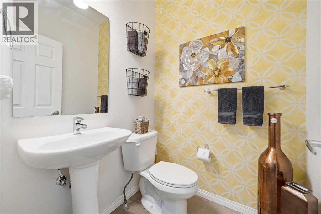 
          60 Walden Parade Southeast
            <br/>
            <span>Calgary</span>
            , 
            <span>AB</span>
             <span>T2X0Z6</span>
         - Photo 20