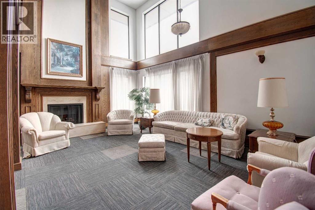 Single Family House for Sale in  B  Street NW Varsity Calgary 