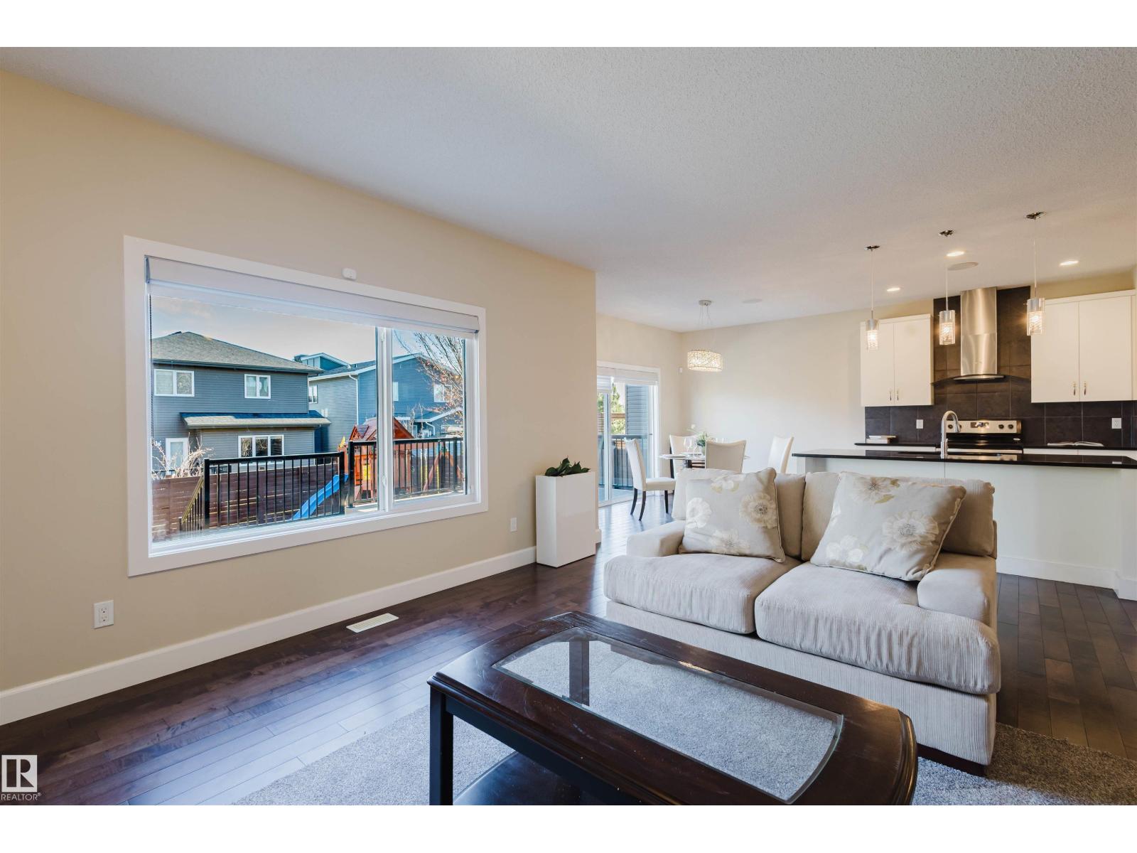 2122 WARE RD NW, Edmonton