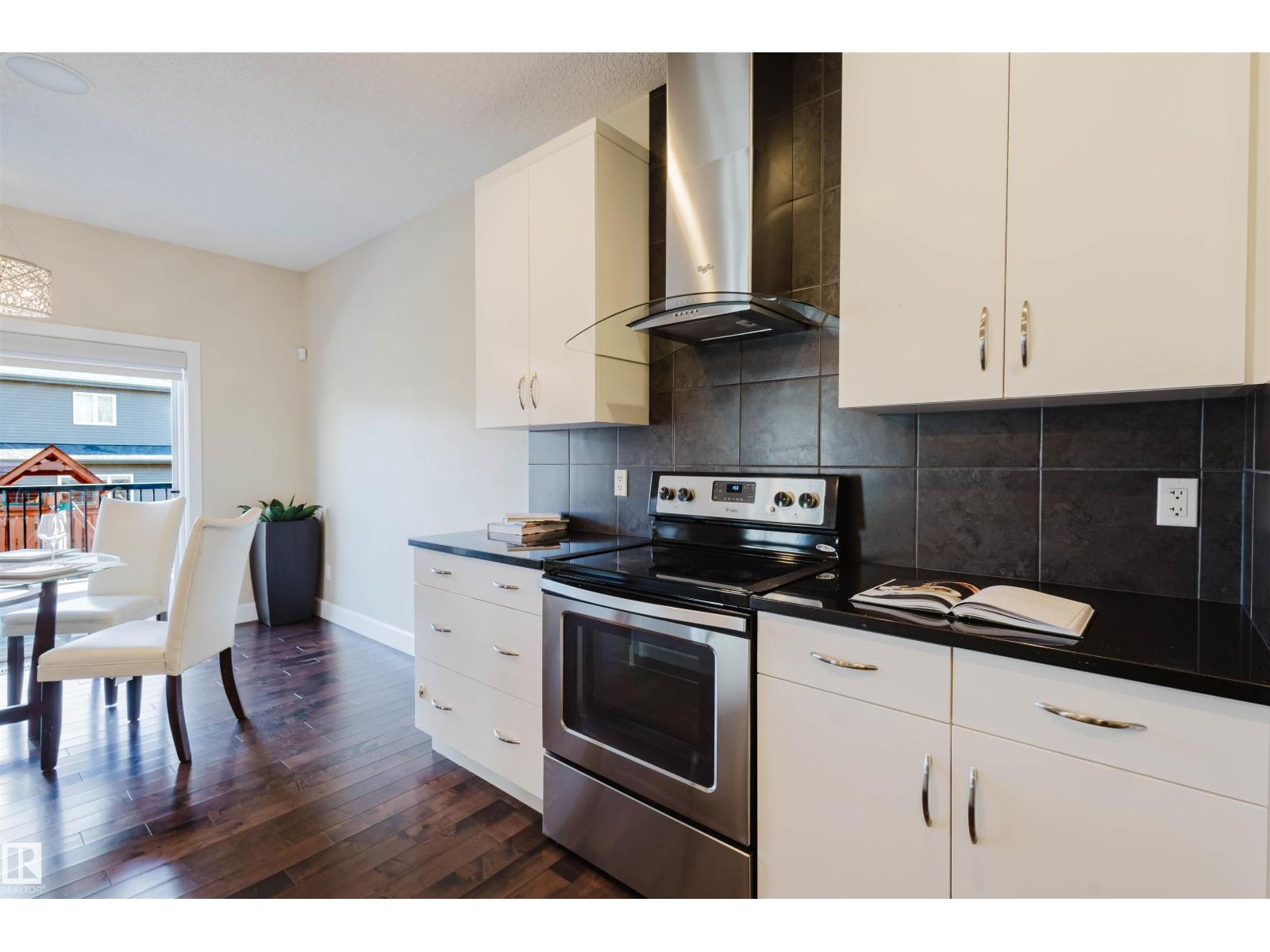 2122 WARE RD NW, Edmonton