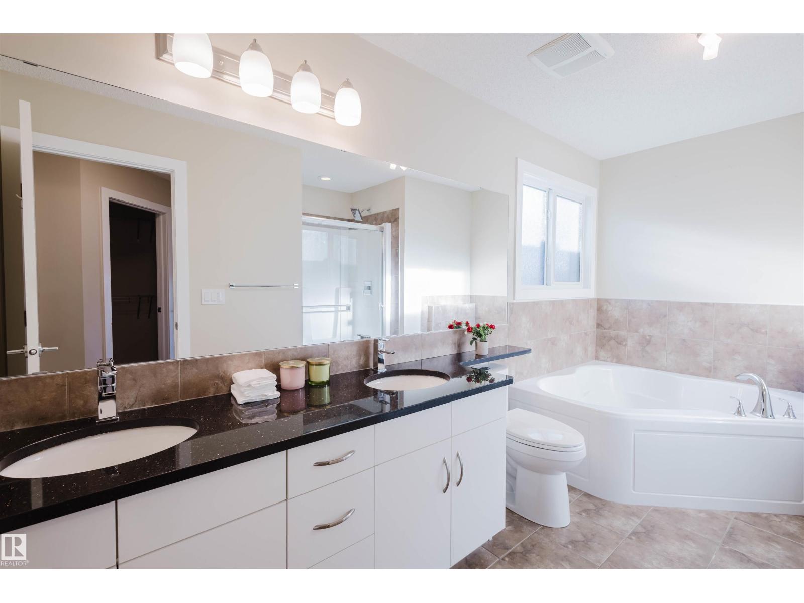 2122 WARE RD NW, Edmonton