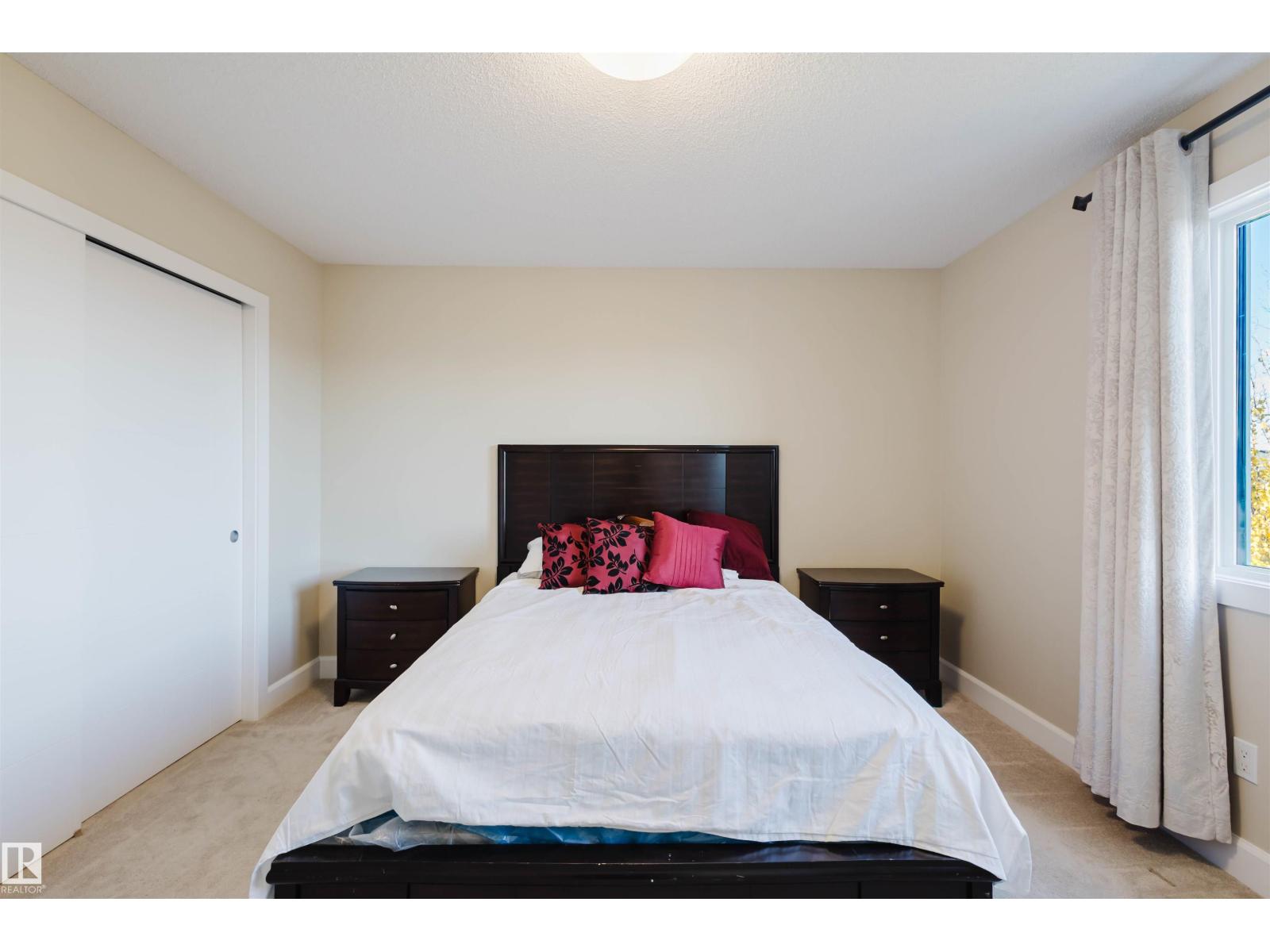 2122 WARE RD NW, Edmonton