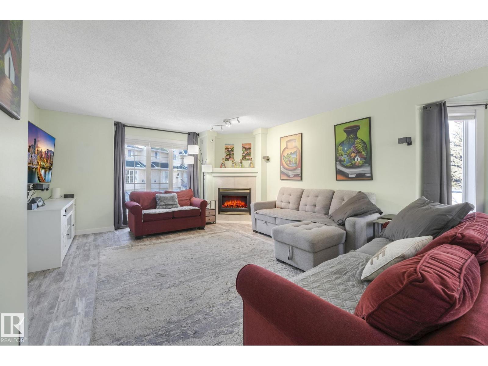 #24 2419 133 AV NW, Edmonton