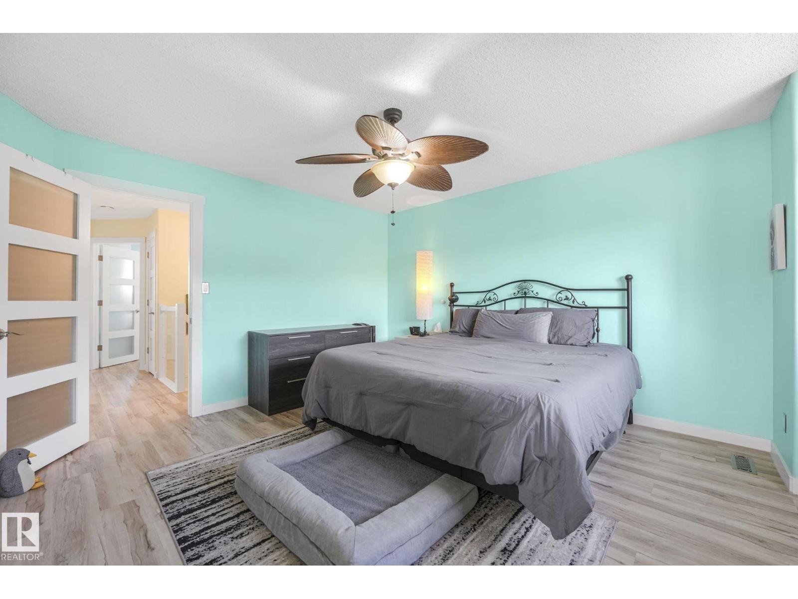 #24 2419 133 AV NW, Edmonton