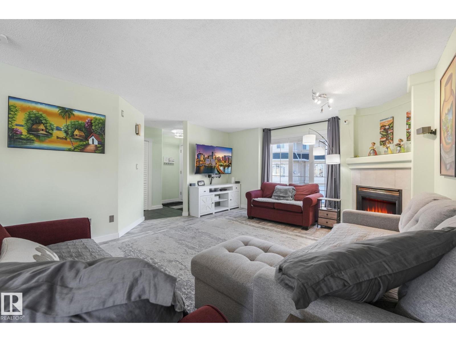 #24 2419 133 AV NW, Edmonton