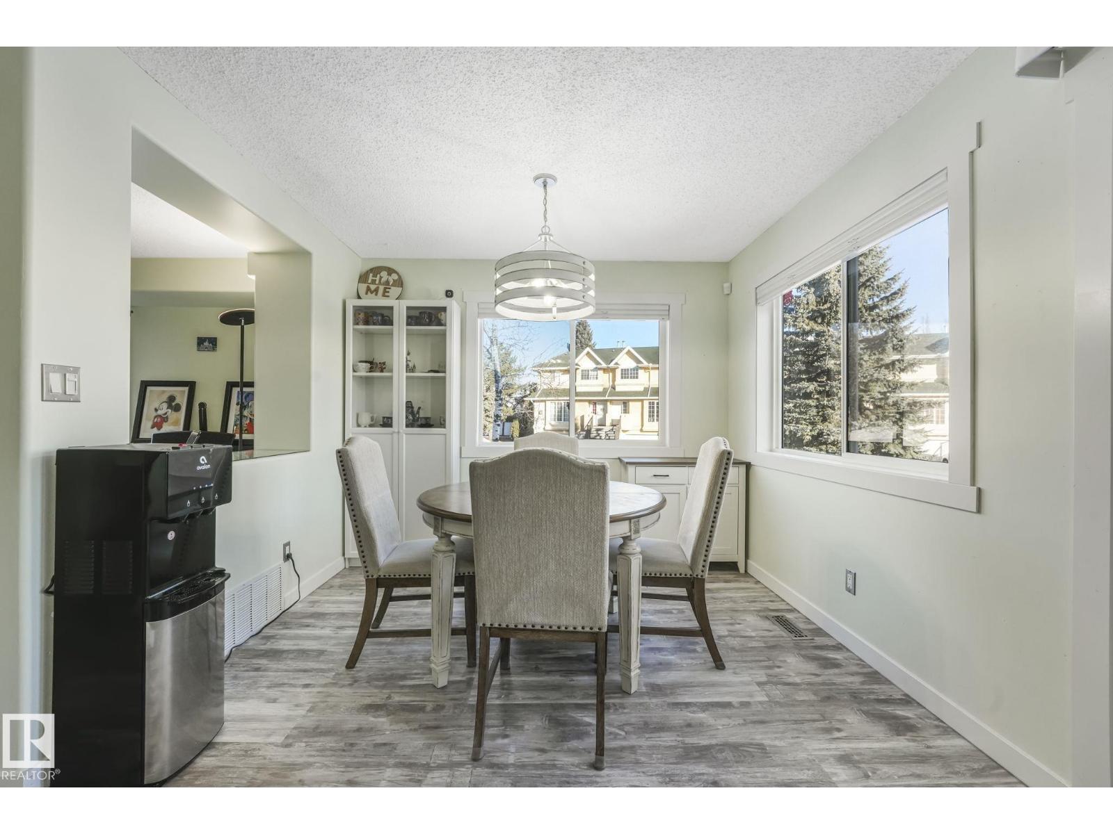 #24 2419 133 AV NW, Edmonton